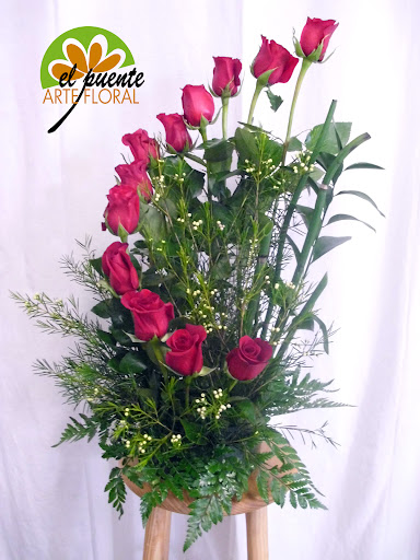 El Puente Arte Floral