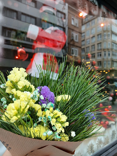 A lonxa das flores