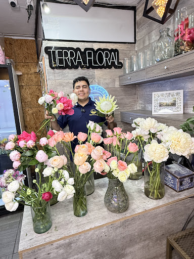 Tierra Floral