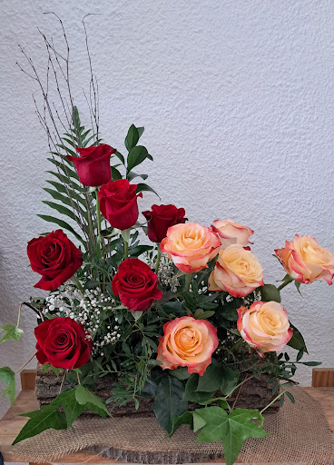 Floristería (solo encargos por teléfono y whatsapp) - Decoración, Detalles, Invitaciones para Bodas, Comuniones (previa cita)