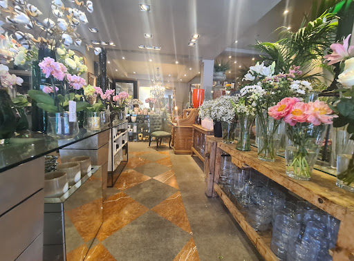 FLORS PRAT, S.L.