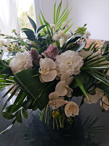 Flowers and Events by Heidi Francis