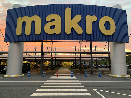 Makro