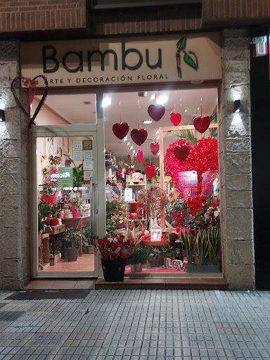 Floristería Bambú Flores , plantas , regalo , bodas , comuniones , arte funerario y mucho más